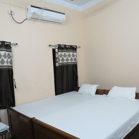 Shaw Guest House 콜카타 외부 사진