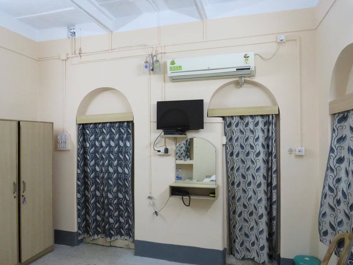 Shaw Guest House 콜카타 외부 사진